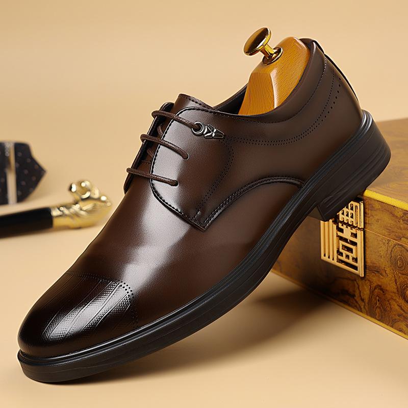Koreańskie Koronkowe Formalne Skórzane Buty do Pracy dla Mężczyzn Jednokolorowe Jesienne Nowe Designerskie Buty Codzienne Męska Moda Męskie Mokasyny