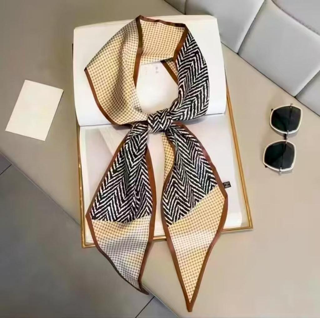Classic Silk Feel Diagonal Scarf: Versatile Imitation Silk Neckerchief for Spring & Autumn