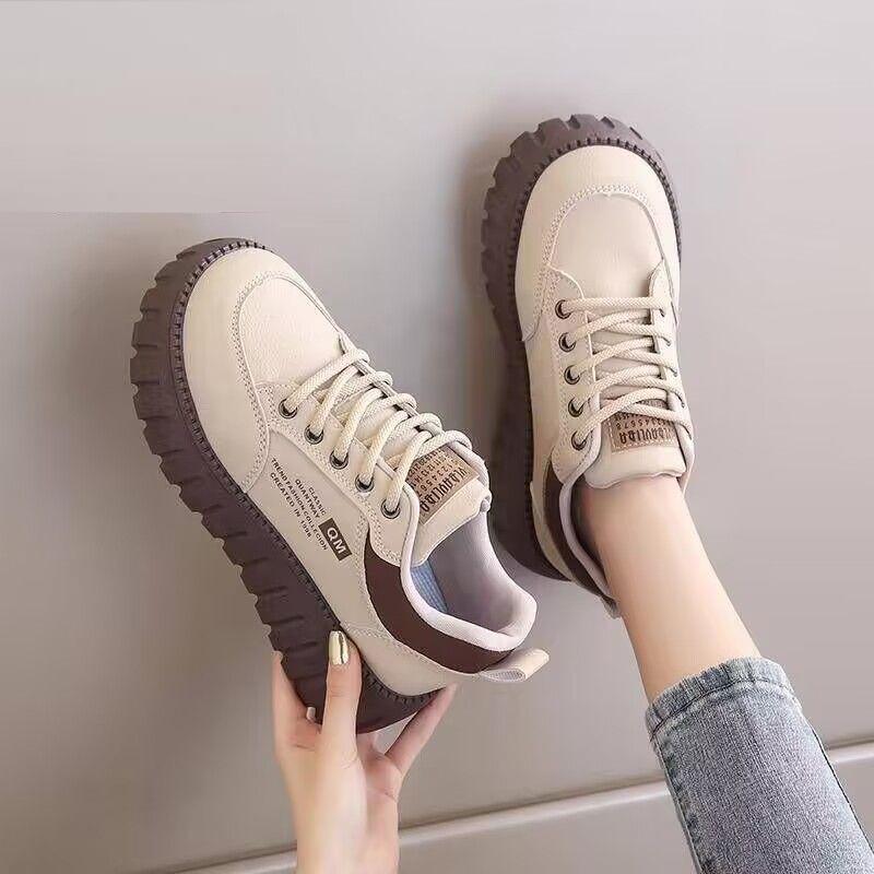 XQ229 neue 2025 Frühling und Sommer erhöhende Board-Schuhe Muffinsohle verschleißfest Street-Shooting Trend einfache Damenschuhe Studentenschuhe