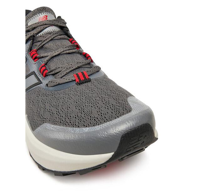 Беговые кроссовки New Balance Garoe