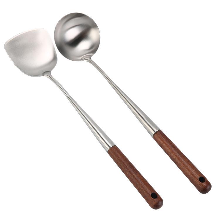 Chef's 304 Stainless Steel and Rosewood Spatula & Soup Ladle Set - Anti-Scald, Long Handle for Restaurant Use