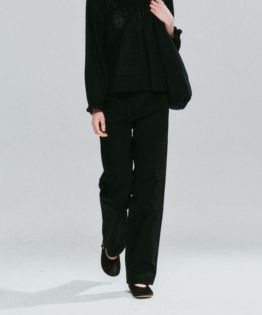 Koseumoseu Quilting Pattern Pants (Black)