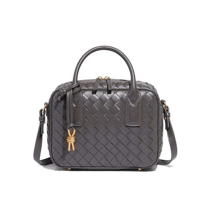 Ručně tkaná taška Módní kabelka pro ženy Taška na jedno rameno Crossbody Polštářová taška