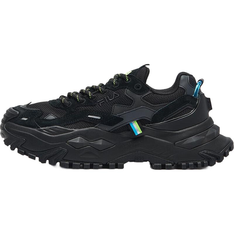 FILA FUSION Women s  Hard Candy  Chunky Sneakers 8
