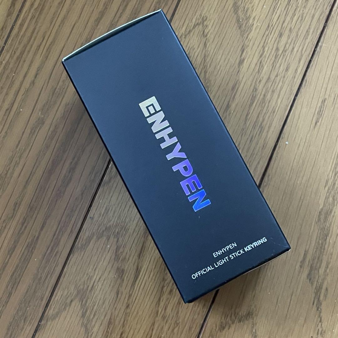 

[USED] ENHYPEN penlight-shaped key ring/