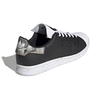 Încălțăminte pentru bărbați – Adidaşi