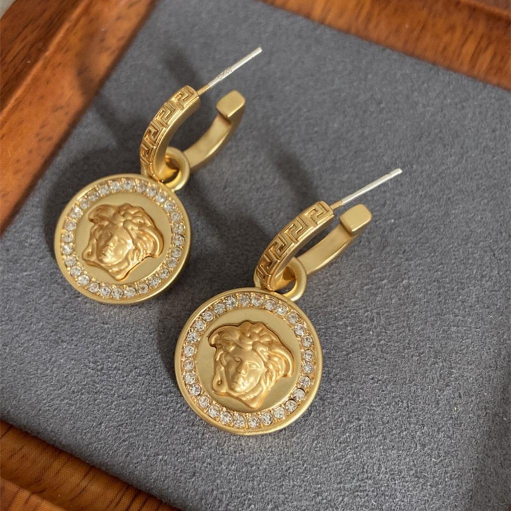 Cercei Medievali Vintage Argintiu Ac Picurând Ulei Romb Cercei Retro Stil Curte Cercei Exquiși Cercei Lux Light High-end