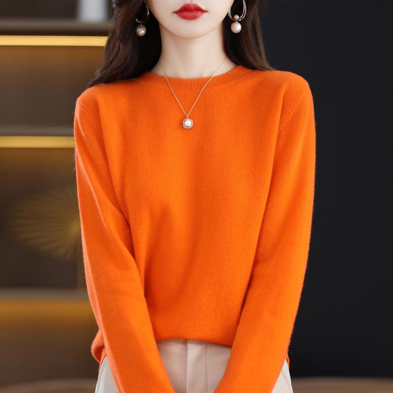 Women's Long Sleeve Round Neck Pullover: Stylish, Versatile, Light Knitwear for Autumn and Winter