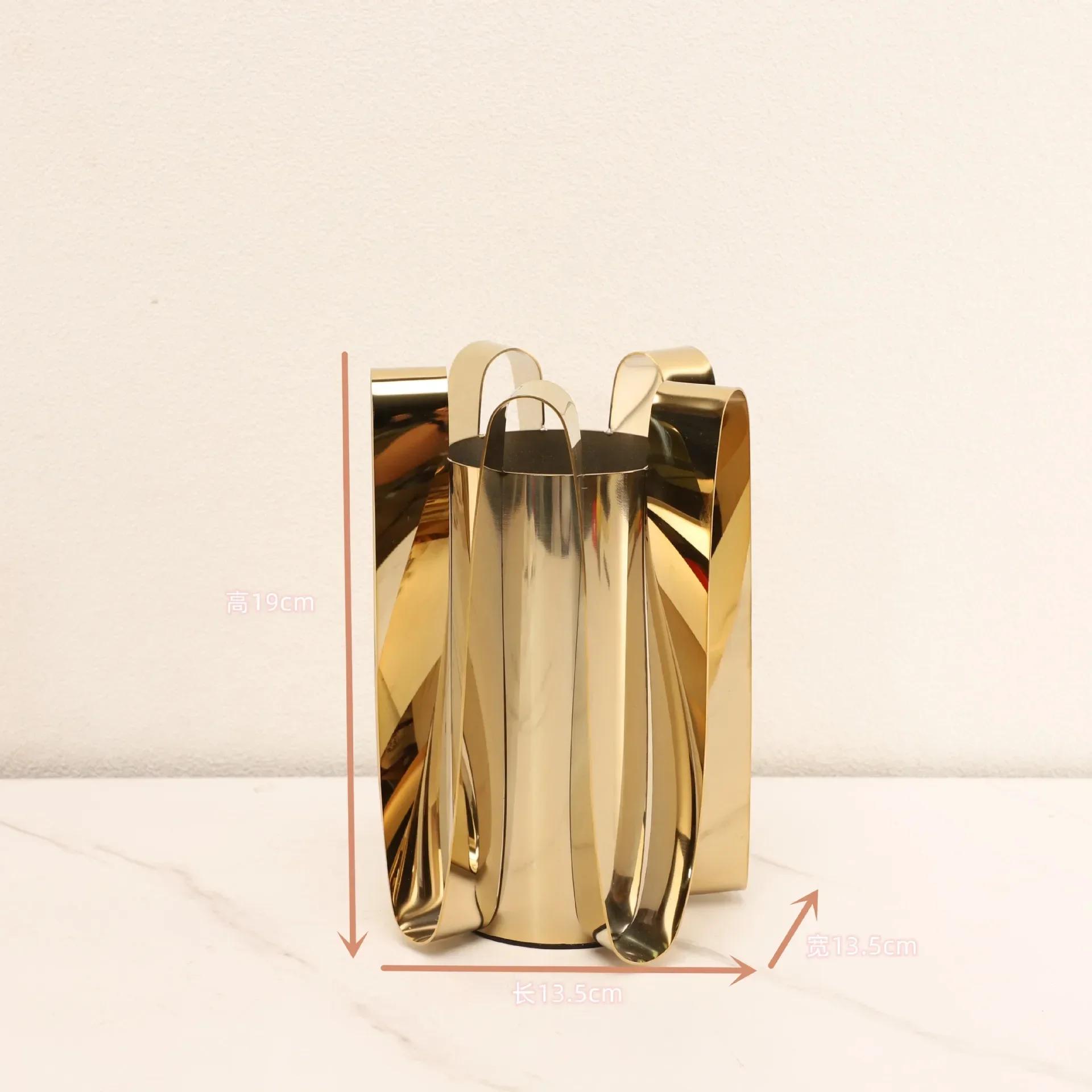 Geometric Curved Metal Vase, Desktop Decorative