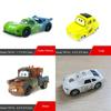 Adorabili Figure Pixar Cars Mini Action Figure in PVC Modello Giocattolo Bambole Per Bambini