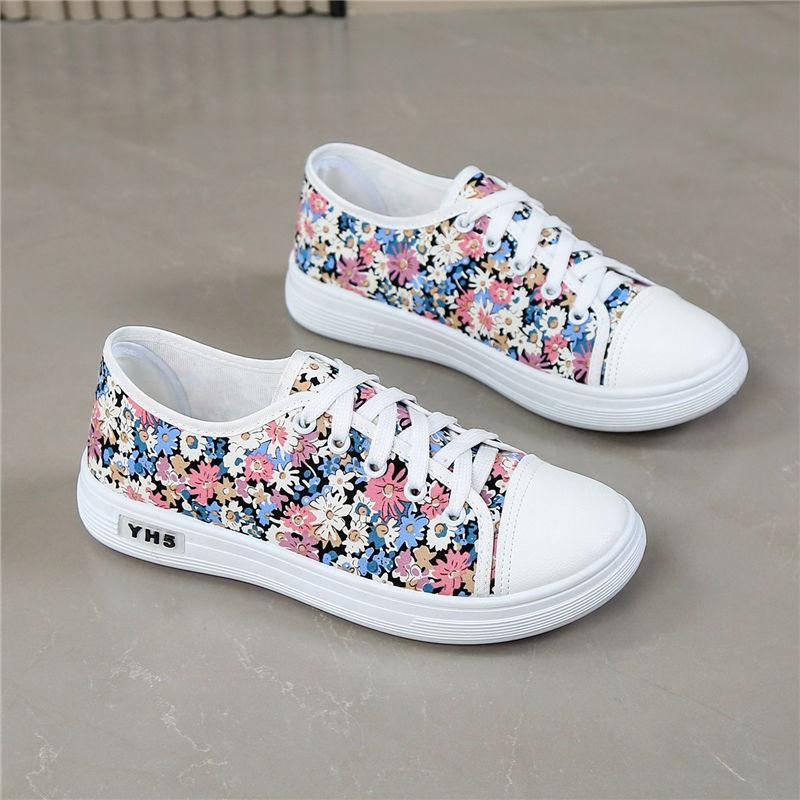 Letnie Nowe Buty Płócienne dla Kobiet Oddychające i Modne Buty Sportowe i Rekreacyjne Wszechstronne Płaskie Buty Materiałowe Studenckie dla Kobiet