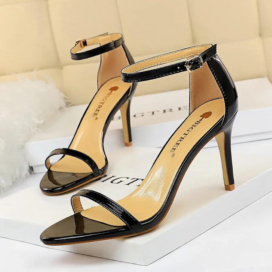 Women Summer 8cm 11cm High Heels Fetish Sandals Gladiator Platform Strap Glossy Leather Sandles Lady Nude Low Heels Party Shoes
