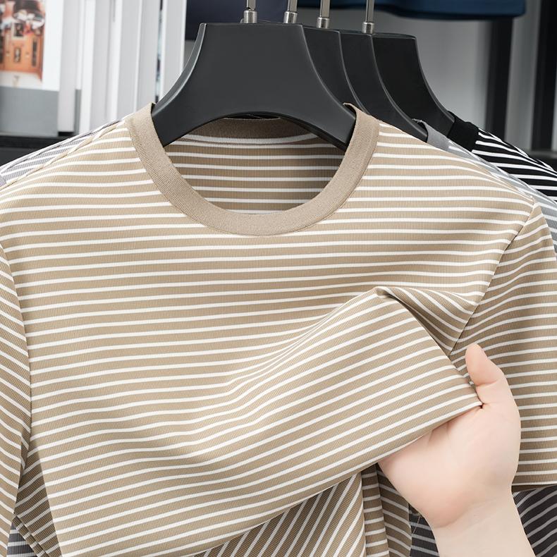 Classic Stripe Ice Silk High Elasticity Men's Summer Round Neck Short-sleeved T-shirt