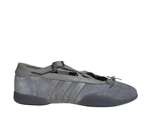 adidas Originals Tekvando JR4487 Kadın Gri