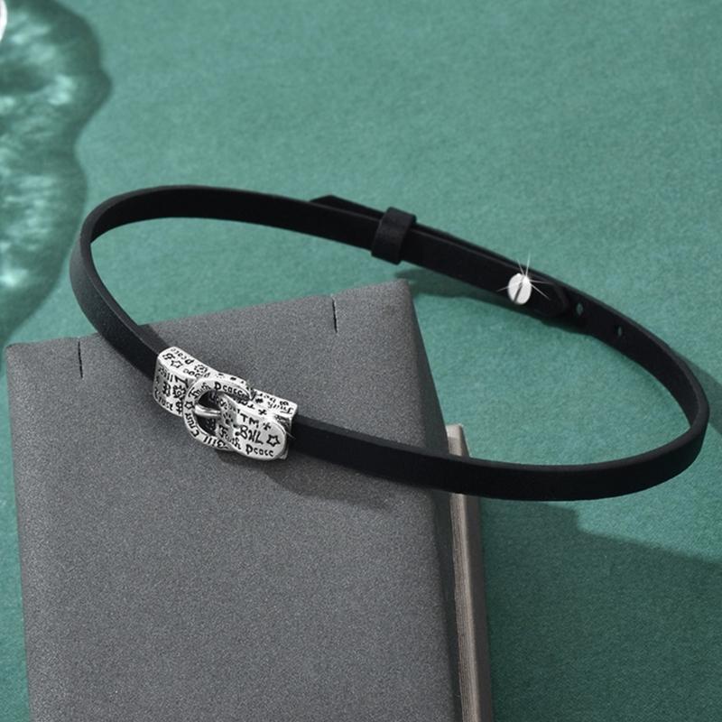 Gothic Collar Necklace Punk Rock Pu Leather Choker Collar Necklace for Women,Teens Girls,Individuality Neck Jewelry