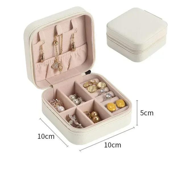 Jewelry Storage Box Portable Travel Jewelry Bag Earrings Necklace Storage Case for Women Ring Organizer PU Leather Display Case