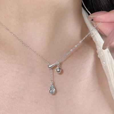 Tropfenförmige blaue Edelsteinkette: Verstellbare S925 Sterlingsilber Schlüsselbeinkette.