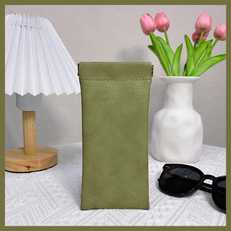 Lychee Pattern Shrapnel Storage Bag: Large Makeup Bag, Glasses Pouch, Inner Clutch, Lipstick & Coin Purse Set.