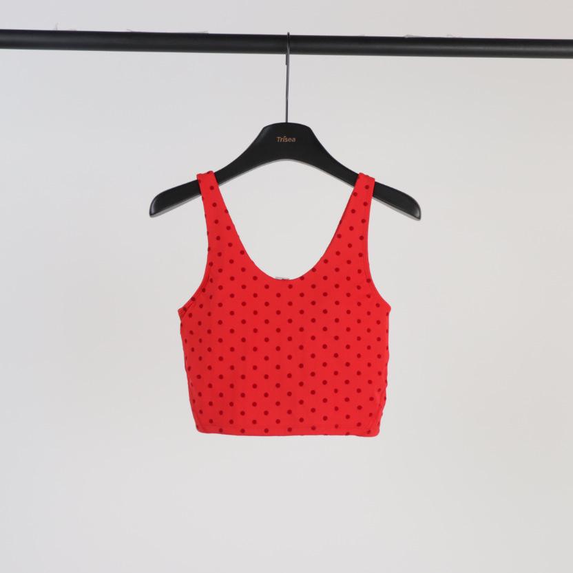 Lulu Women s Quick-Dry Ribbed Yoga Tank with Chest Pads Size 4
