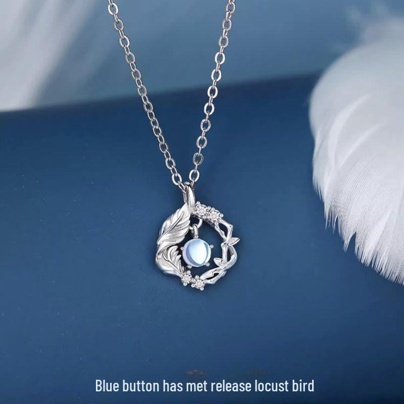 Eucalyptus and Bird Necklace - Elegant and Versatile Korean Friendship Gift for Women