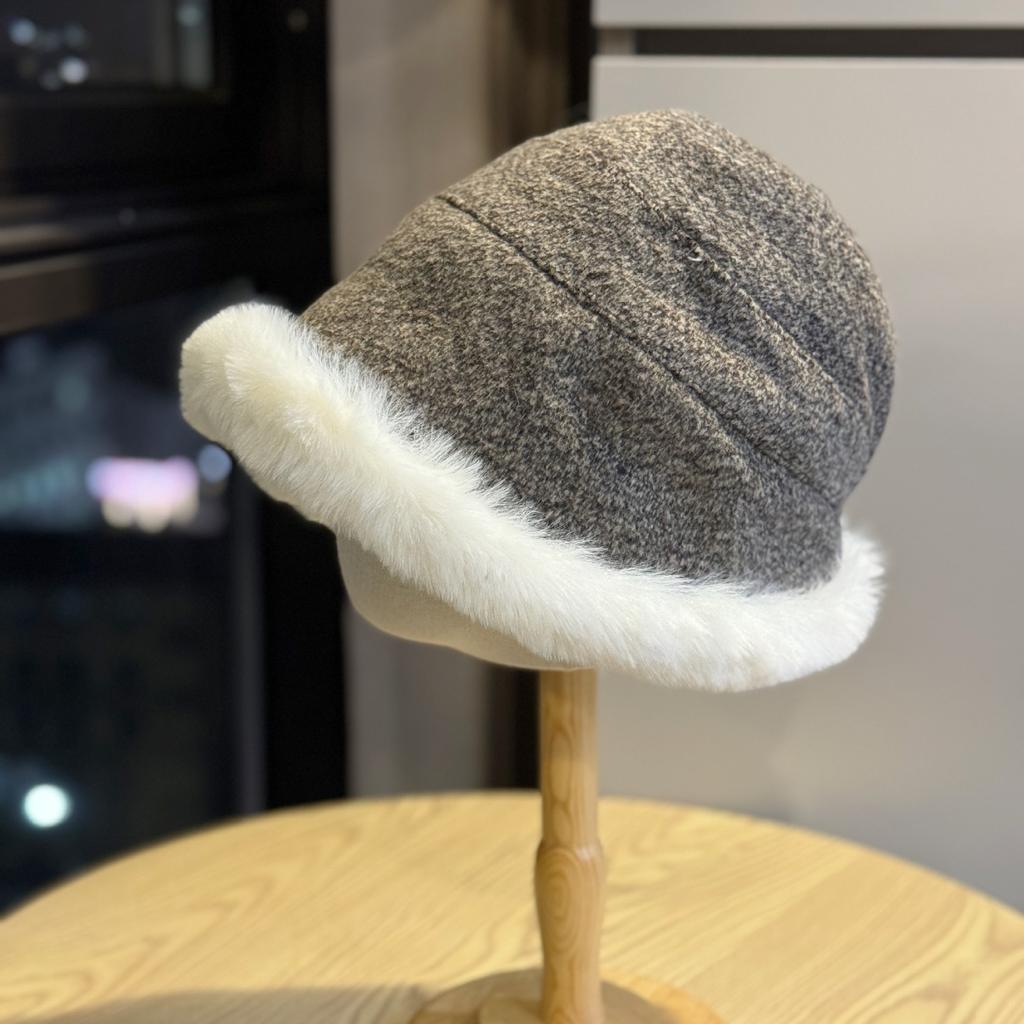 Furry Fisherman Hat Women's Autumn and Winter Hat Large Head Circumference Ear Protection Thickened Northeast Lei Feng Hat Cycling Hat Trend