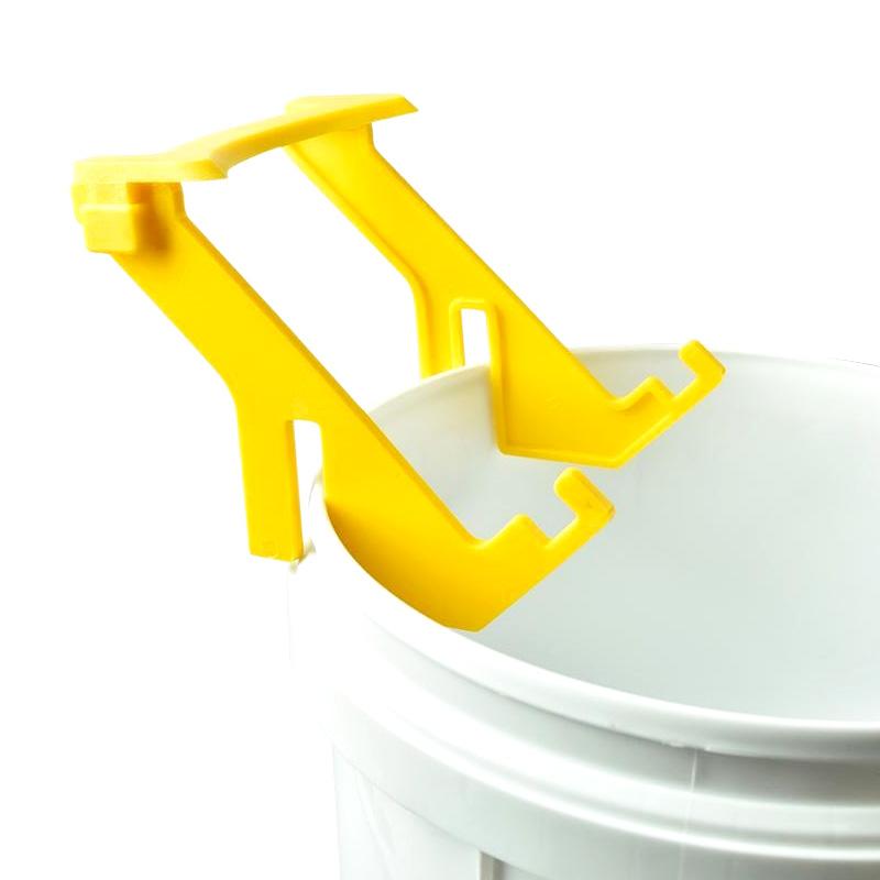 1PCS Beekeeping Honey Gallon Bucket Holder Plastic Bracket Rack Frame Grip Lift Bees Tools Apicultura Equipment Supplies