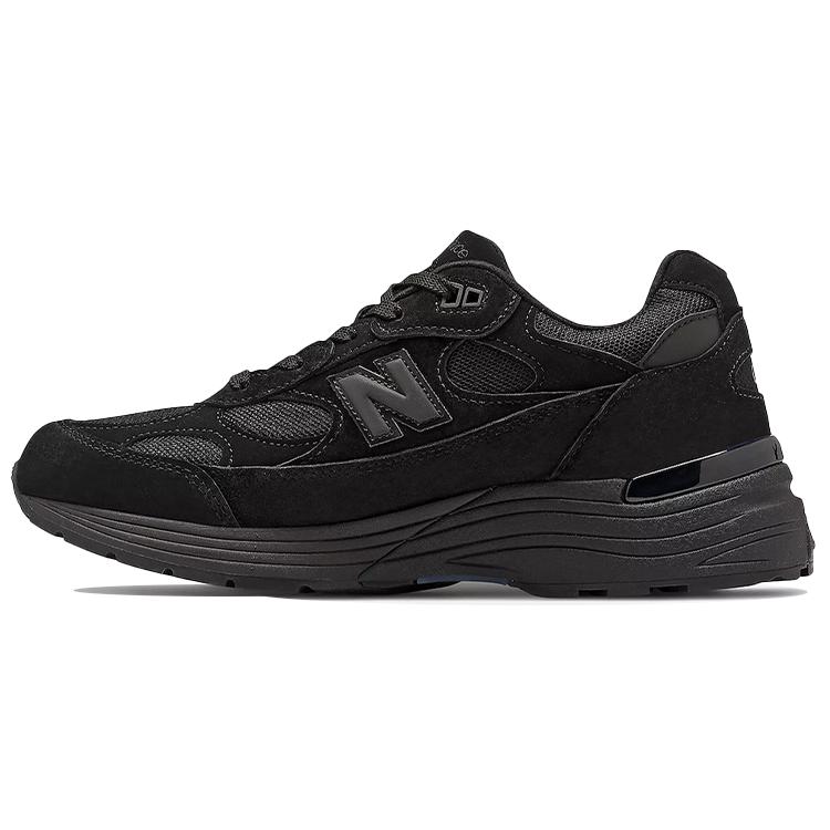 new New Balance 992 Triple Black