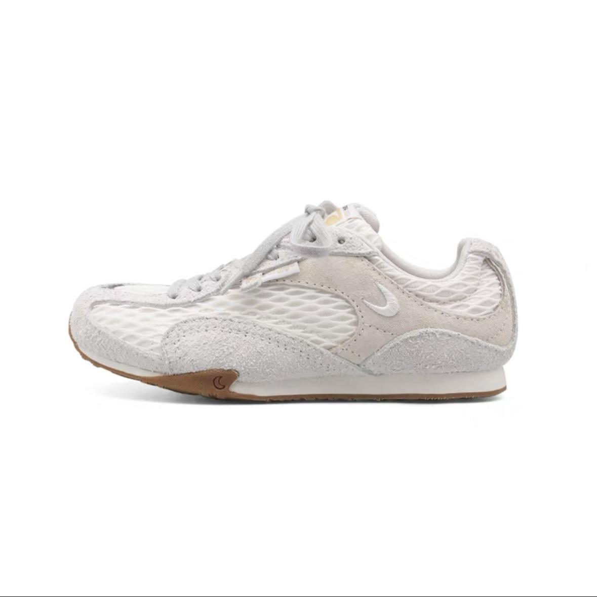 

Fishnet shoes thick-soled breathable casual sports running shoes German training shoes inner height increase Forrest Gump shoes women s 2025 new explo 40 белый