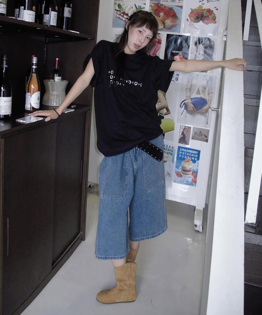 DTHIRTYONE (Woman) Carpenter Denim Bermuda Pants (Bleach Blue)