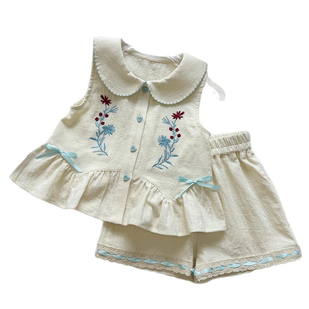 Girls Summer Sweet Floral Embroidered Sleeveless Top With Lace Trim Shorts Two Piece Outfit Set For Kids