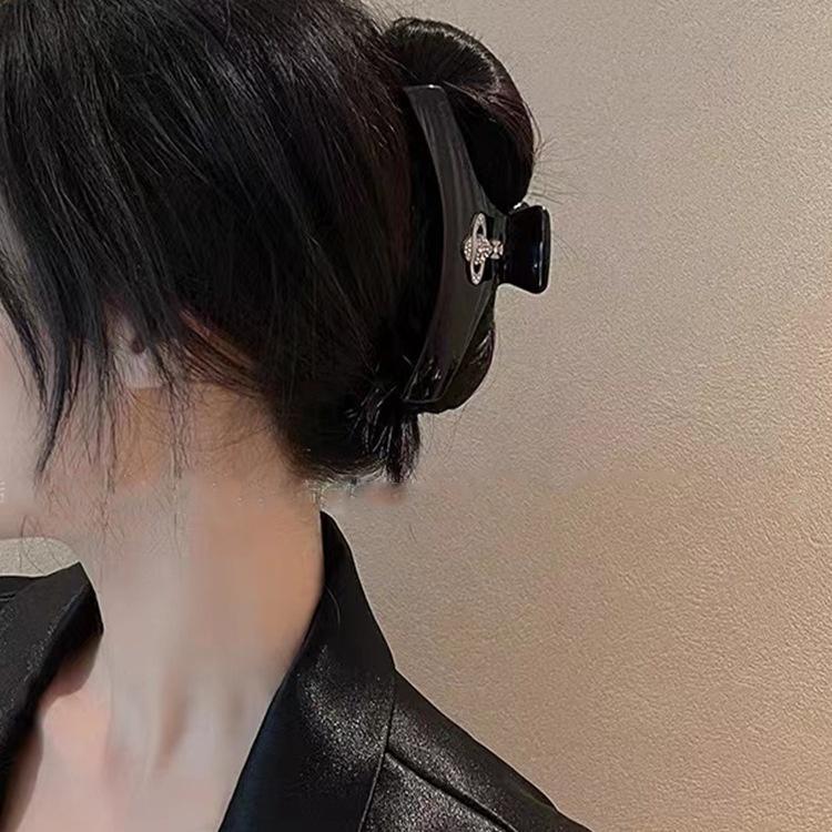 High-quality Saturn-shaped Hair Clip For Women Stylish And Unique Hair Accessory