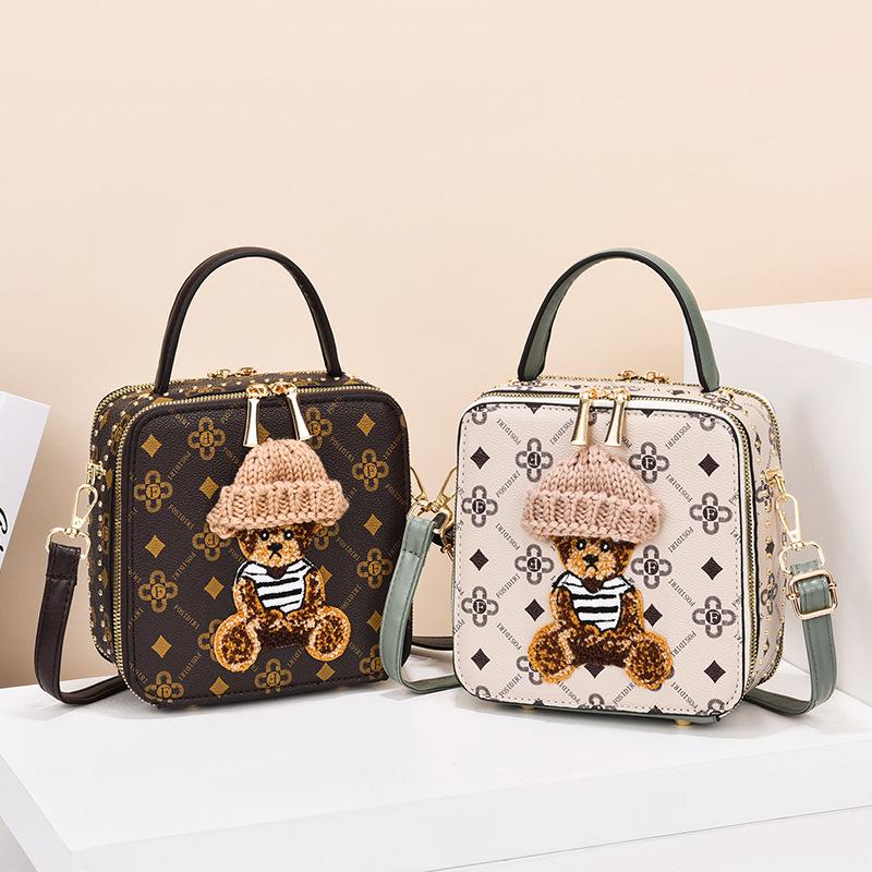 Women's Fashion Crossbody Bag 2025: Versatile High-End Small Square Handbag