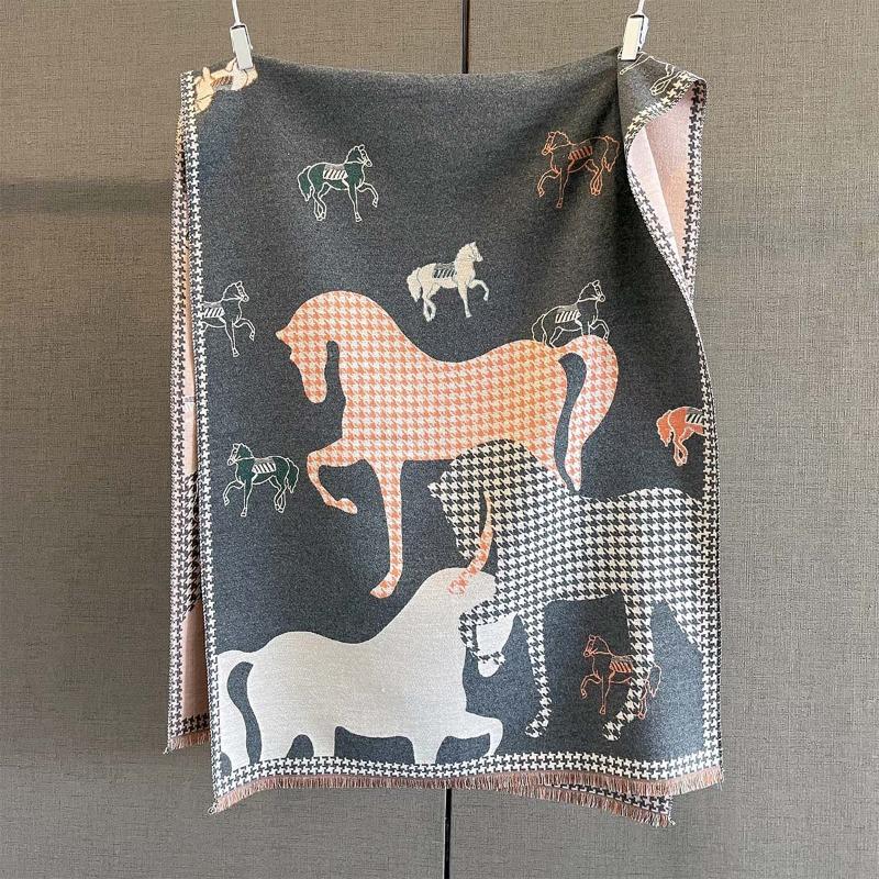 Autumn and winter new retro horse jacquard scarf women's thickened warm neck protection scarf versatile outer shawl