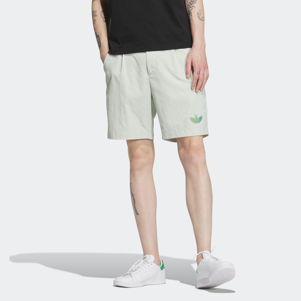 Adidas Originals Clover Woven Shorts With Monochrome Logo Patch Men Shorts Linen-Green IK8680