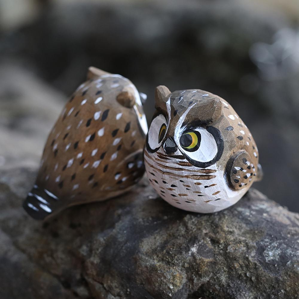 Vintage Handmade Miniature Wooden Owl Sculpture Statue Figurines Animal Desk Ornament for Home Decoration Gift Decorative Wood