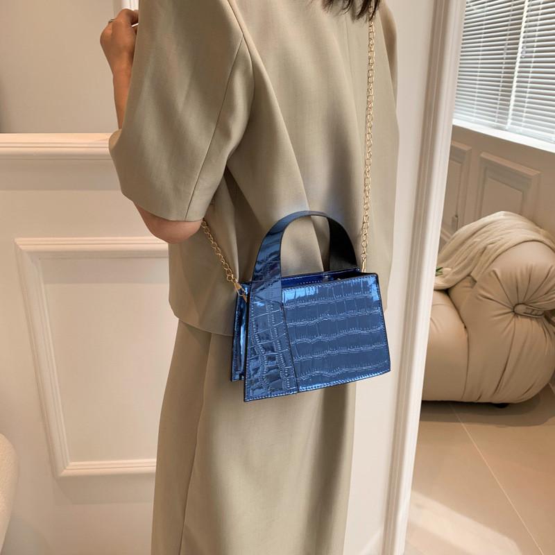 Trendy Chic Small Square Shoulder Bag For Women In Stylish Pink And Gold Options