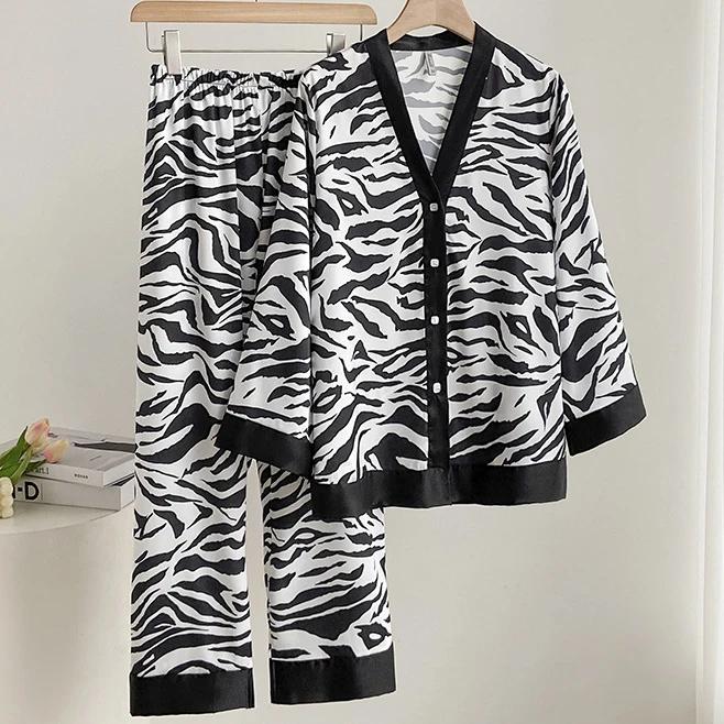 Printed Satin Pajamas Women's 2-piece Pajama Set Long-sleeved Trousers Pajama Set Loose Casual Home Wear Pajamas Casual Wear