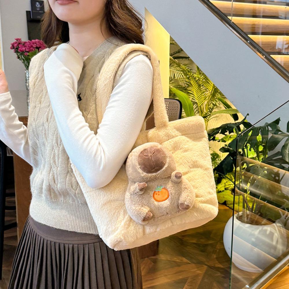 Large Capacity Plush Tote Bag Cartoon Doll Shoulder Bag Fashion Capybara Handbag  Lady