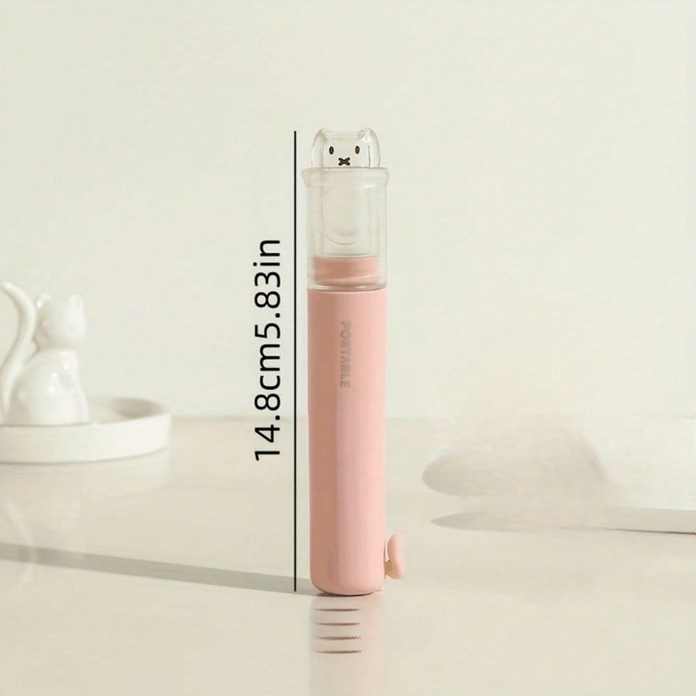 Compact Folding Toothbrush Kit Featuring a Toothpaste Holder, a Dual-Purpose Dental Accessory, a Must-Have for Business Travel
