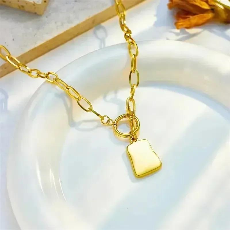 Geometric Trapezoidal Simulation Pearl Oyster Pendant Necklace for Women OT Buckle Chain Jewelry Gifts