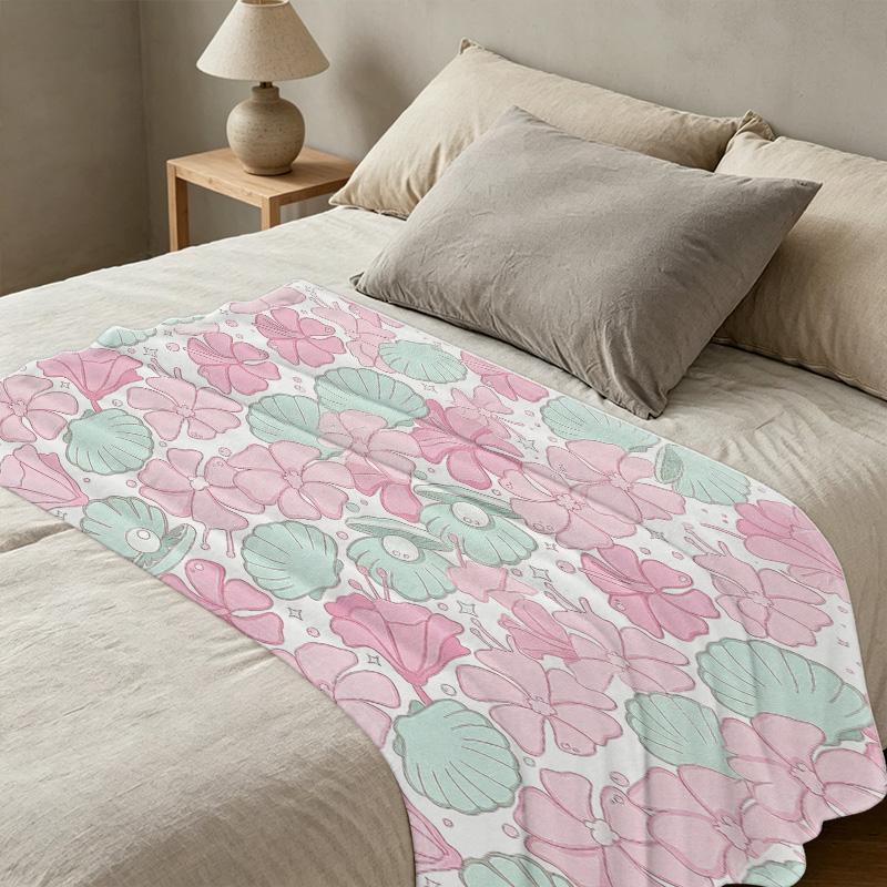Lightweight Flannel Blanket Floral Seashell Print, Soft Cozy & Warm, Perfect for Home Decor, Relaxing, Halloween & Christmas