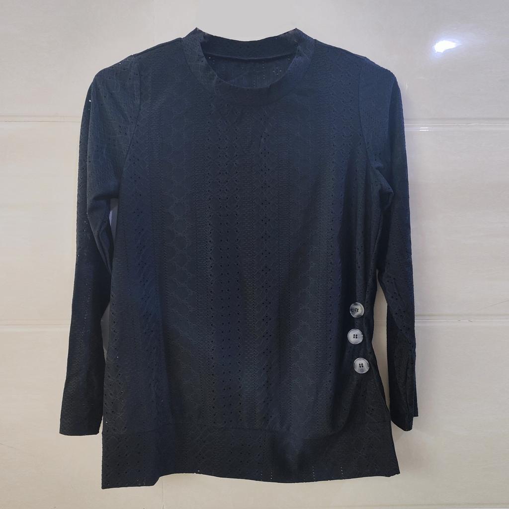 Women's Casual Solid Color Hollow-out Buttons Decorated Round Neck T-shirt Top