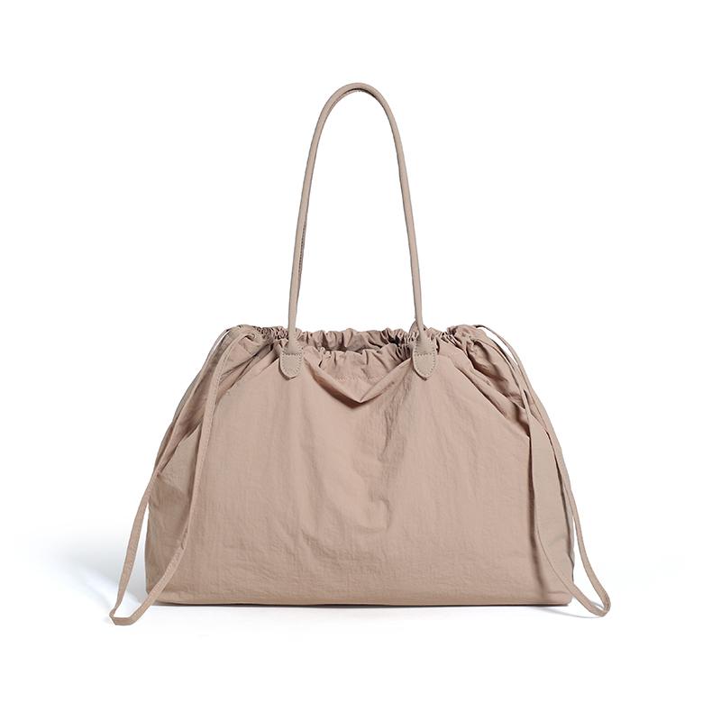 Large Capacity Drawstring Shoulder Bag Sport Lightweight Tote Bag Commuter Travel Storage Bag