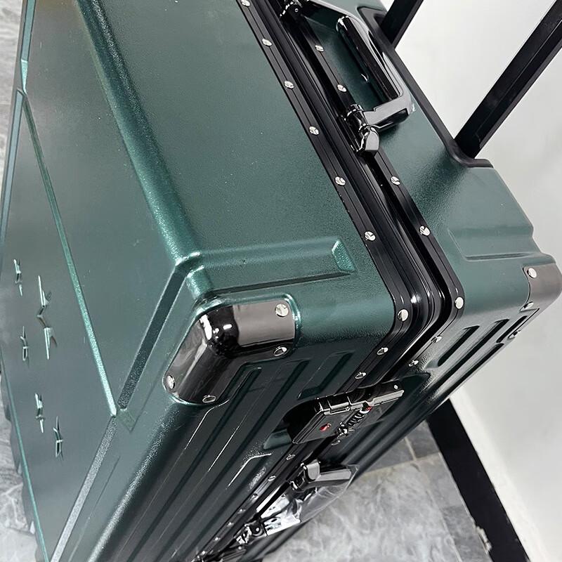 TieXueLing Commemorative Military Green Aluminum Frame Hardshell Suitcase