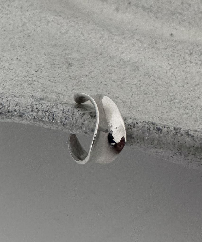 Baradu [Baradu 925] Smooth Curve Earcuff