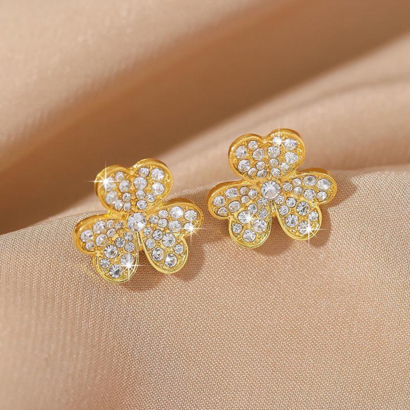 High-End Four-Leaf Clover Stud Earrings for Women