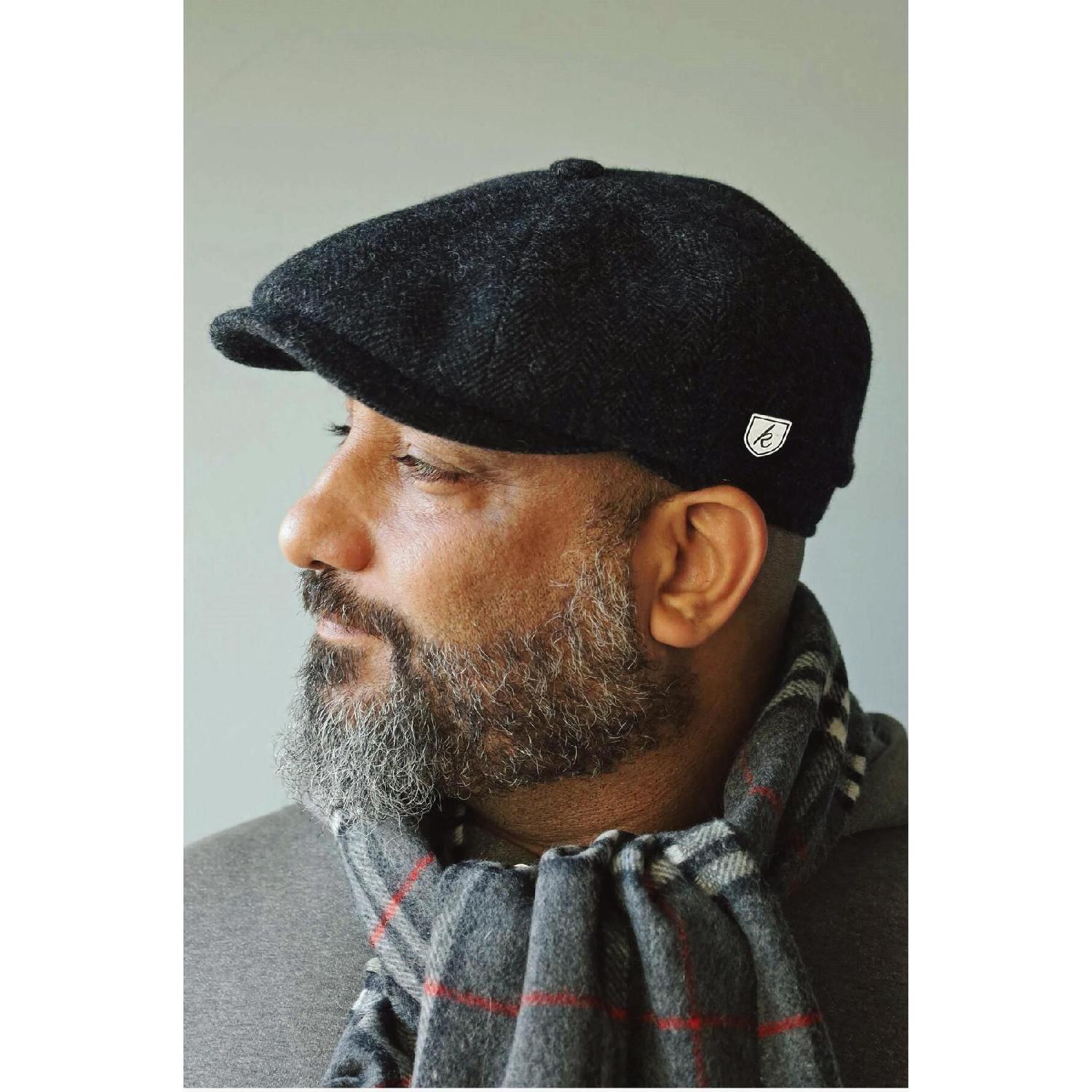 

Herringbone Pattern Dark Gray Cap 56 CM чистый