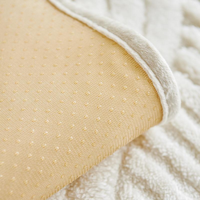 Cuscino per divano in peluche di alta qualità Copertura antiscivolo Coperta decorativa per autunno e inverno Design in un unico pezzo Comodo cuscino per divano