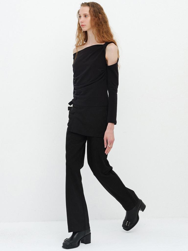 CERRIC Shoulder Twisted Top / Black