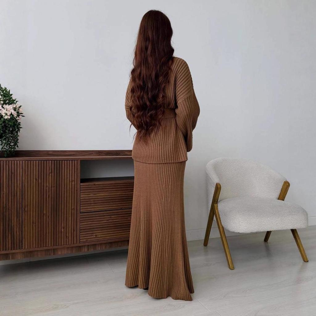 2025 Autumn Women's V-neck Lace-up Knit Bodycon Dress